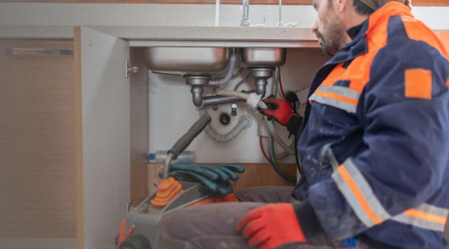 Professional slab leak plumber services in Morrice, MI